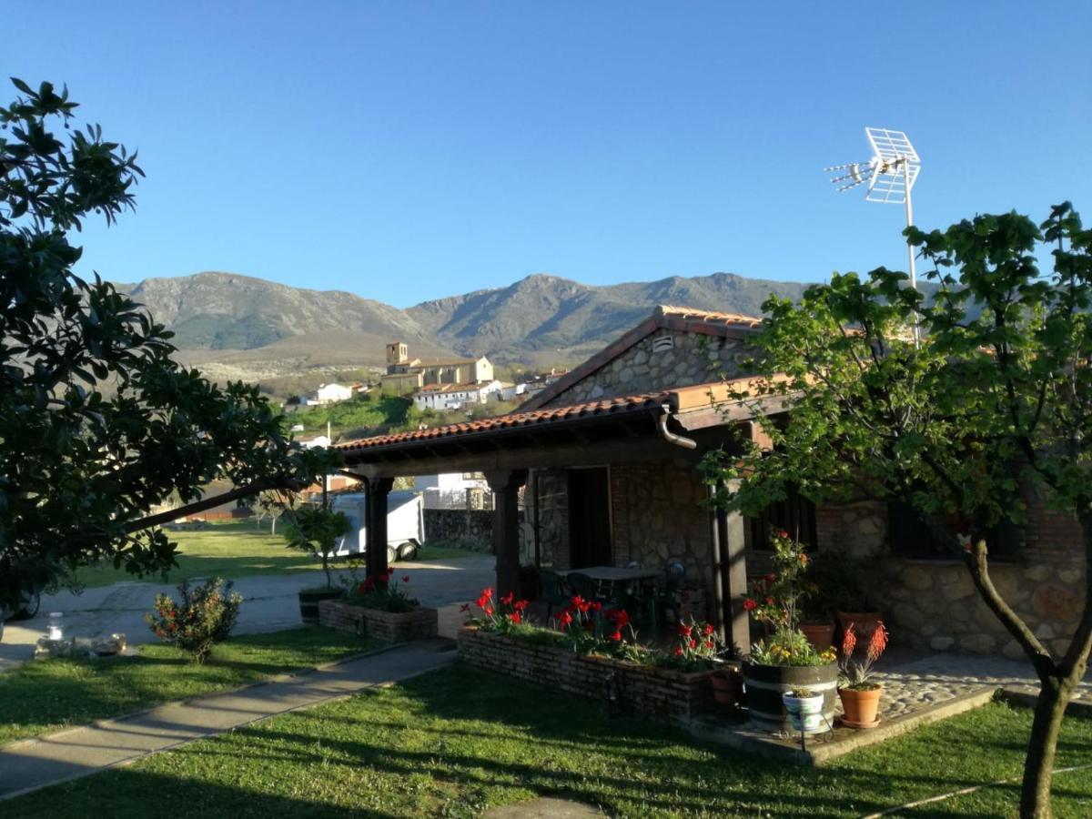 Apartamentos Rurales Fuente Chiquita Hervas Exterior photo